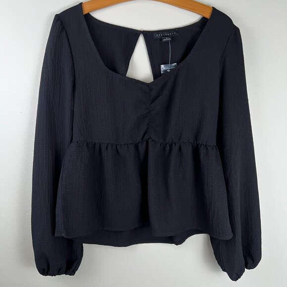 Sanctuary Open Back Peplum Blouse - Picture 4 of 7